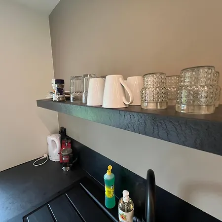 Апартаменты New Modern In With 2 Bedrooms Senja