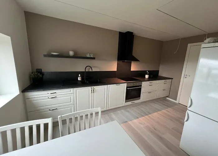 Appartamento New Modern In With 2 Bedrooms