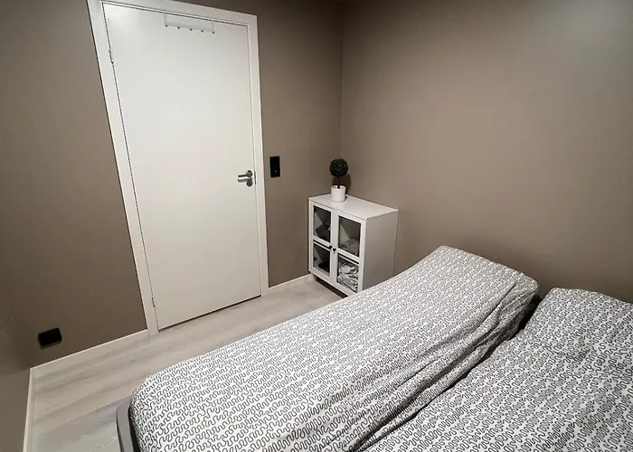 New Modern In With 2 Bedrooms Lejlighed *