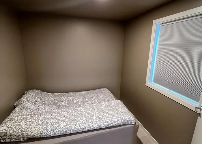Lejlighed New Modern In With 2 Bedrooms *